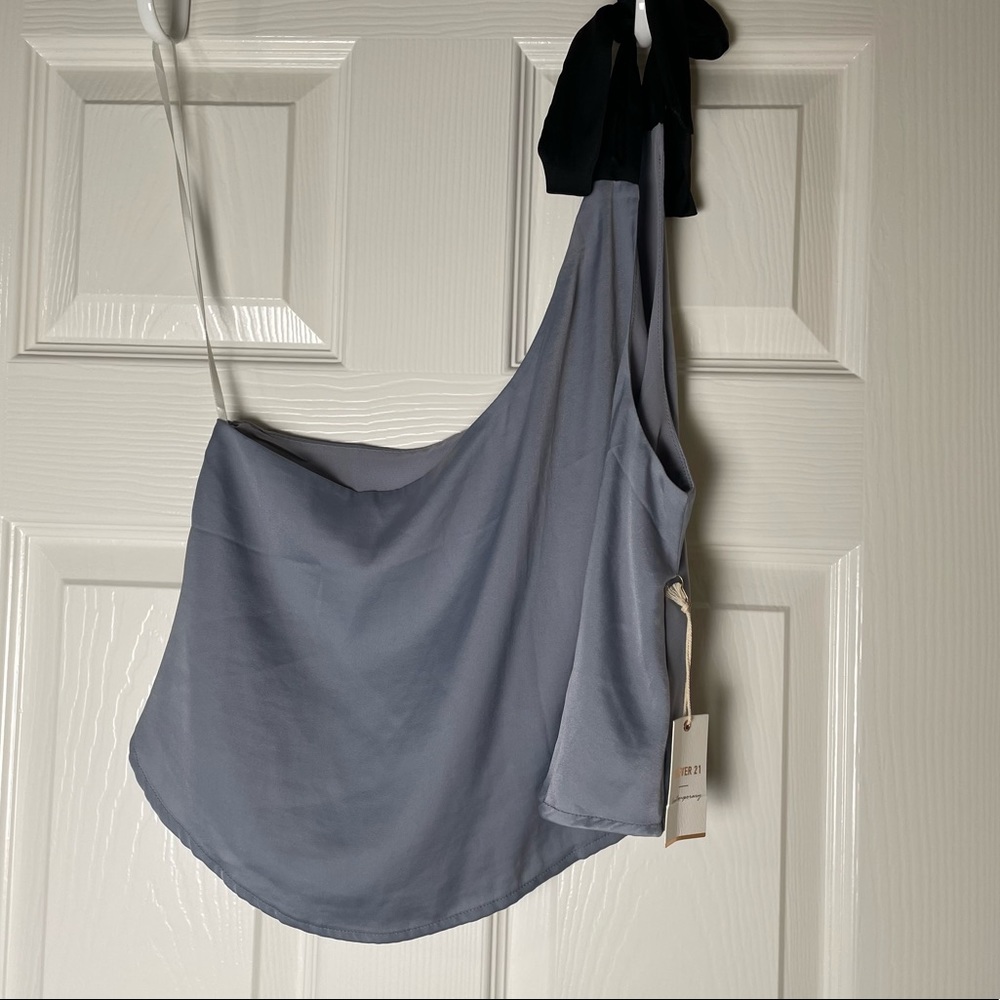 One Shoulder top